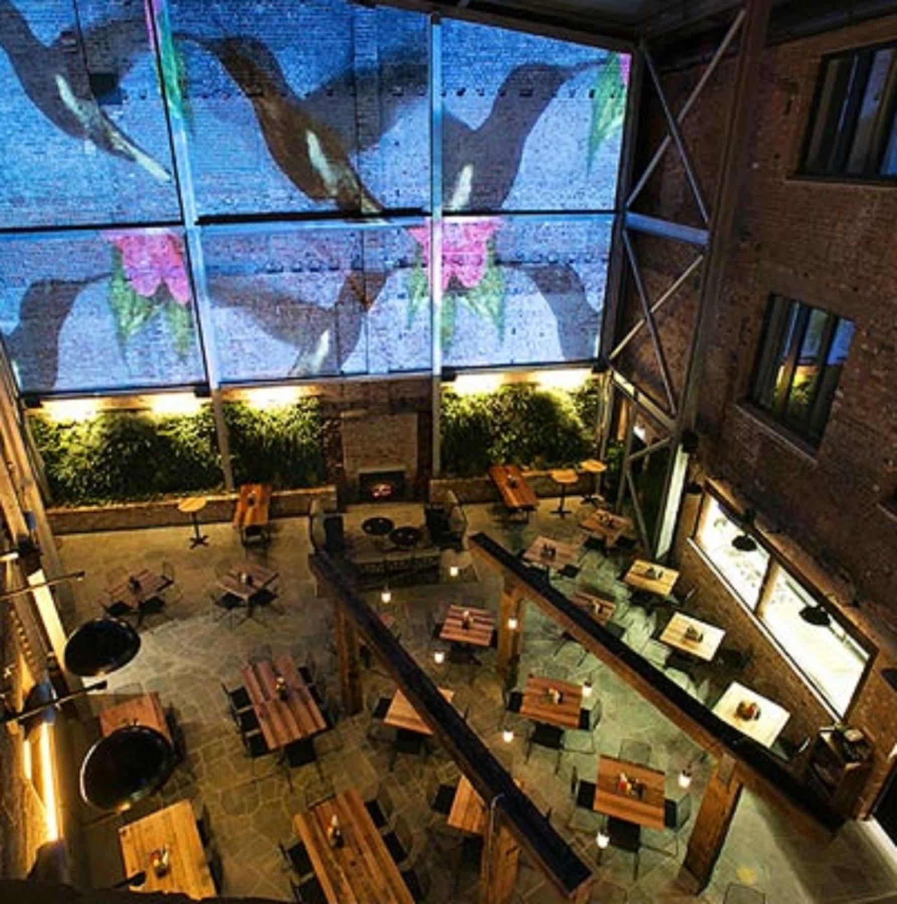 The Lucky Hotel Newcastle Bagian luar foto